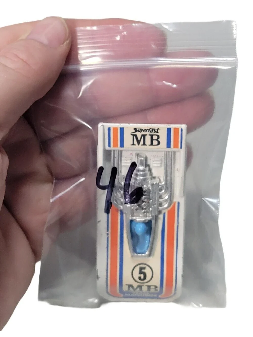 Lesney Matchbox Superfast Hi-Tailer #5  No. 56 1974 White Blue Driver - England
